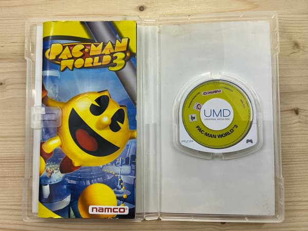 PAC-MAN WORLD 3 – disc in excellent condition, PSP manual