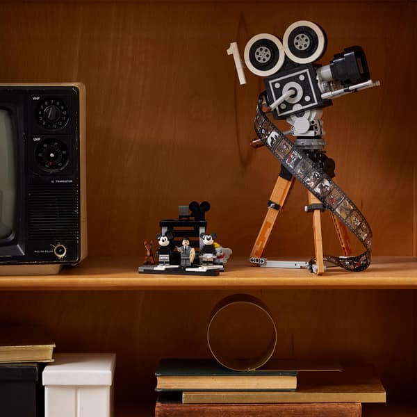 LEGO Disney 43230 Walt Disney’s Camera