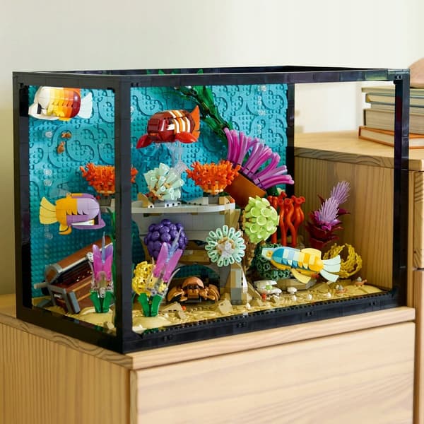 LEGO Icons 10366 Tropical Aquarium