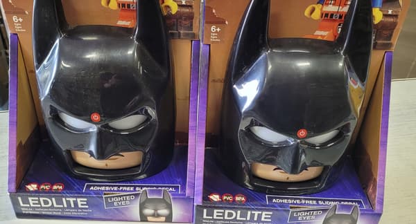 LEGO BATMAN MASK LAMP – STATIC STICKERS – EXHIBITION MODEL