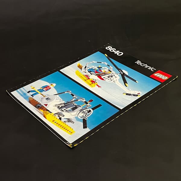 8640 LEGO White Helicopter