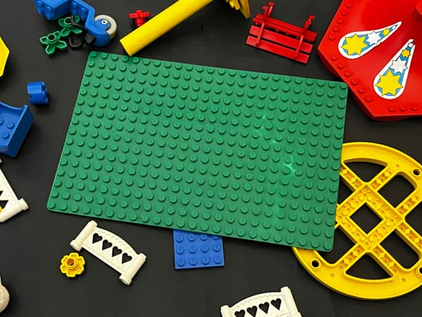 3663 LEGO Max the Mouse’s Carousel