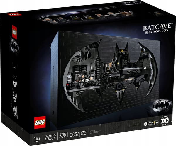 LEGO 76252 DC Batman’s Cave in a Frame