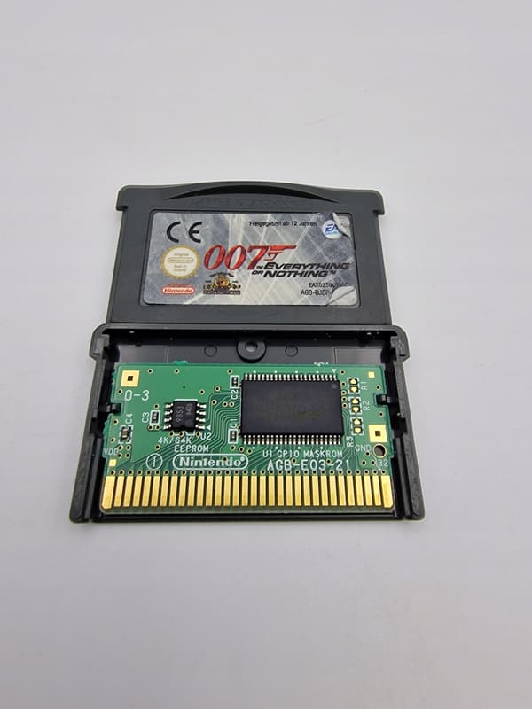 GAME BOY ADVANCE 007 EVERYTHING OR NOTHING ORIGINAL