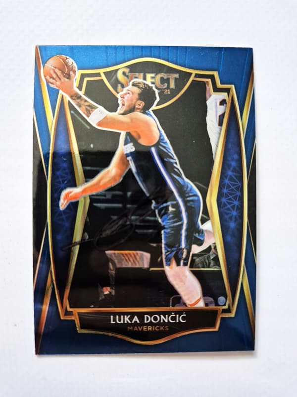 LUKA DONCIC AUTOGRAPH 2020–21 Panini Select card #150 CERTIFICATE
