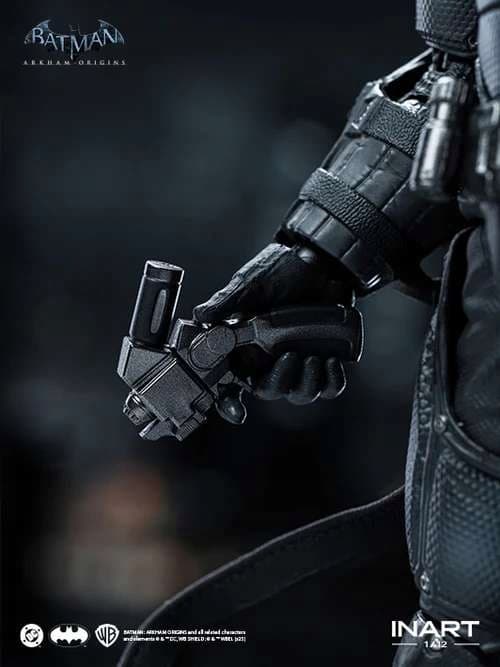 Batman: Arkham Origins 1/12 Scale Figure, 20 cm