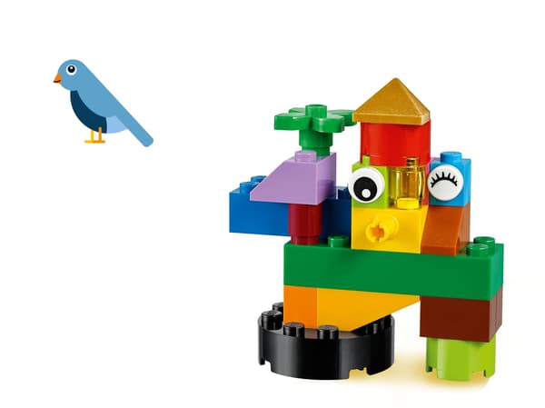 LEGO 11002 Classic – Basic Bricks – Wheels, Eyes and Coloured Pieces