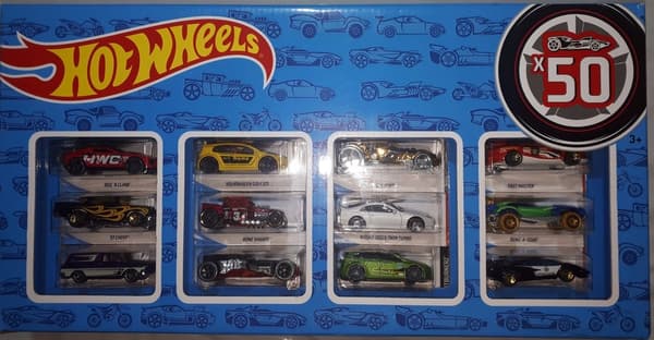 Hot Wheels 50-piece gift set by Mattel