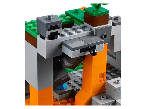 LEGO Minecraft 21141 Zombie Cave