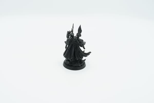 Warhammer 40k Chaos Lord in Terminator Armour plastic figurine