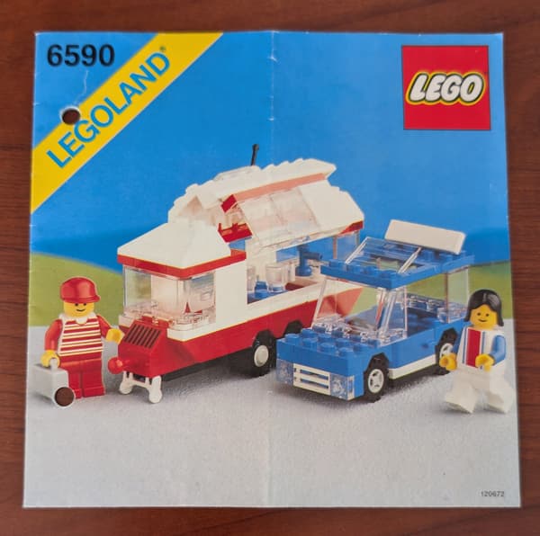 Lego 6590 Car with Caravan