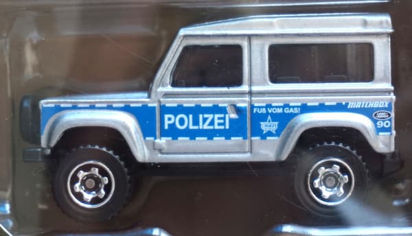 MATCHBOX 5-PACK SET: BMW 2002, GOLF GTI MK1, DODGE – MODEL CAR