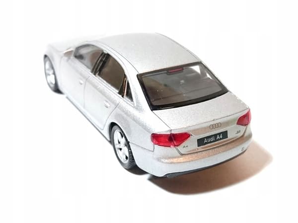 Welly 1:43 scale model – Audi A4