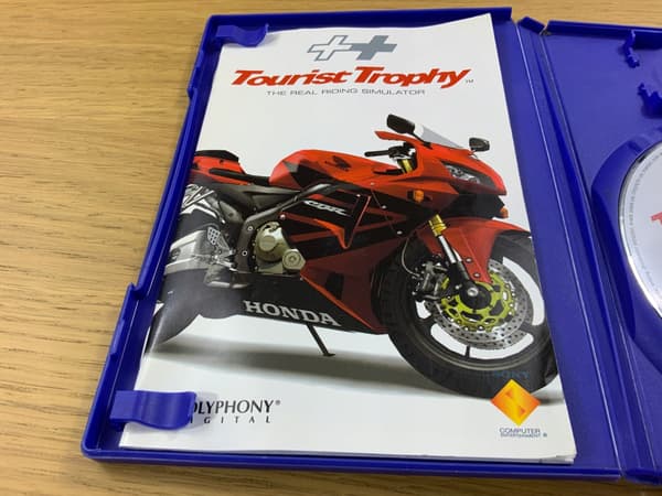 TOURIST TROPHY: THE REAL RIDING SIMULATOR – PS2 game disc, in excellent condition, complete set