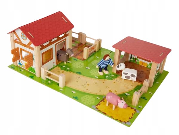 Wooden farm with Mini Matters play figures