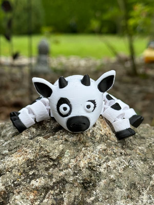 Krówka, 3D cow – segmented, movable figurine, stress reliever, novelty item