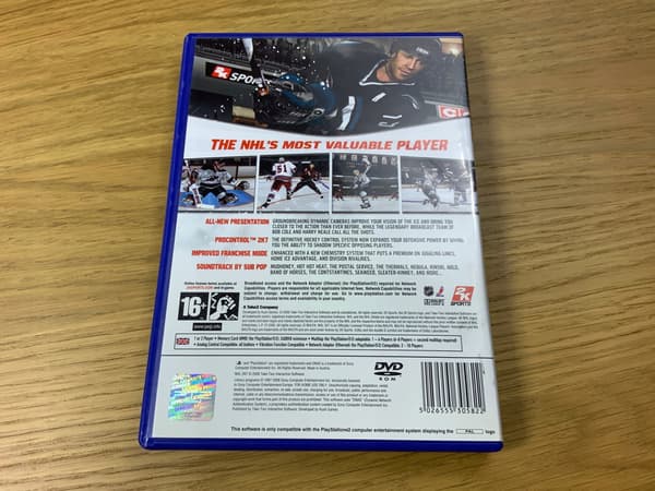 NHL2k7 NHL 2K7 disc – very good+ condition, complete launch edition for PS2
