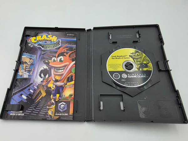 GAMECUBE CRASH BANDICOOT: THE WRATH OF CORTEX