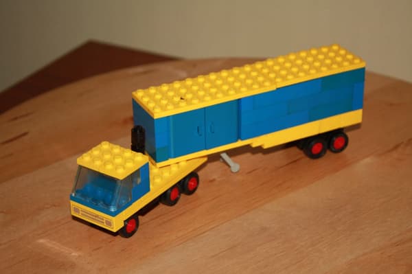 Lego Classic 694 Transport Truck