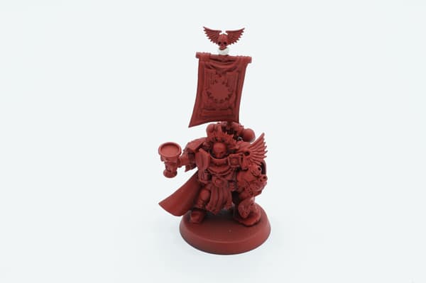 Warhammer 40k Blood Angels Captain plastic figurine