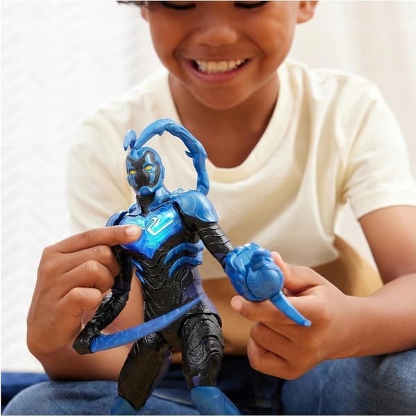 DC Blue Beetle Battle Mode 31cm Action Figure – Interactive, Lights and Sounds – Ages 4+