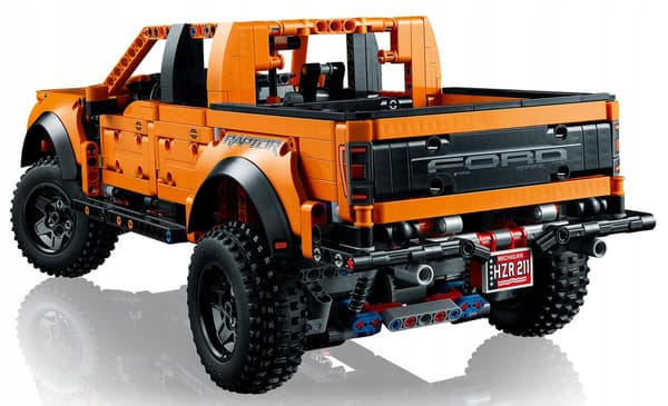 LEGO Technic 42126 Ford F-150 Raptor