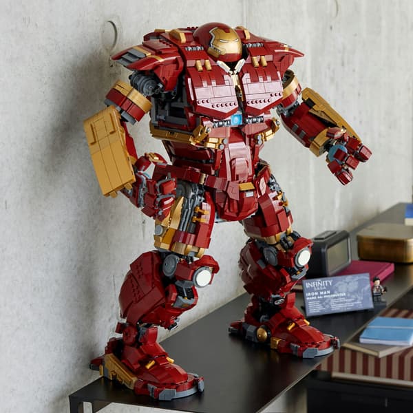 LEGO Marvel Hulkbuster Set 76210