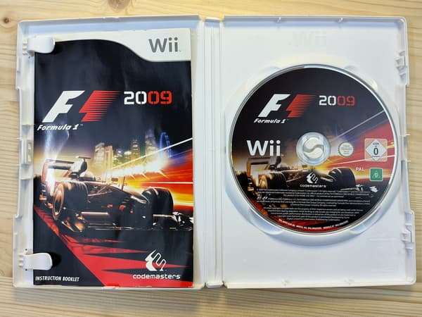 F1 2009 FORMULA 1 disc – very good+ condition, complete set for NINTENDO WII