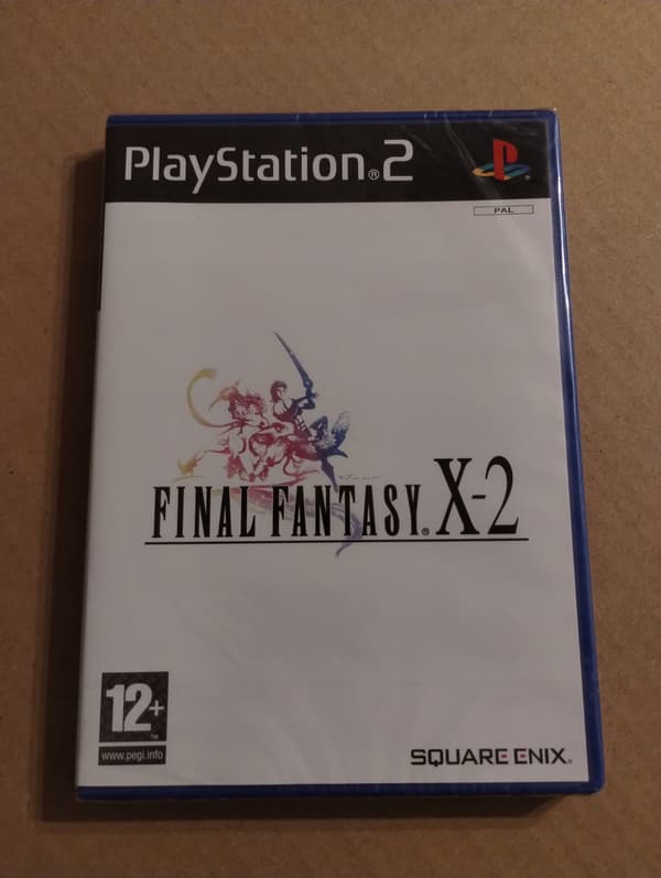 FINAL FANTASY X-2 PS2 NEW