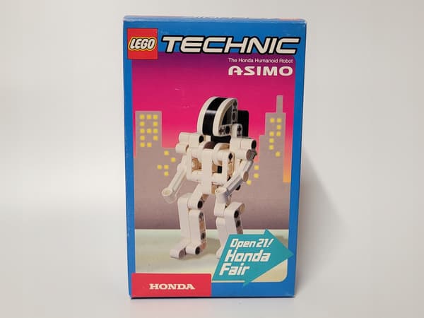 Lego Technic Honda Asimo Humanoid Robot 1237 MISB 2001 Father Christmas Christmas tree