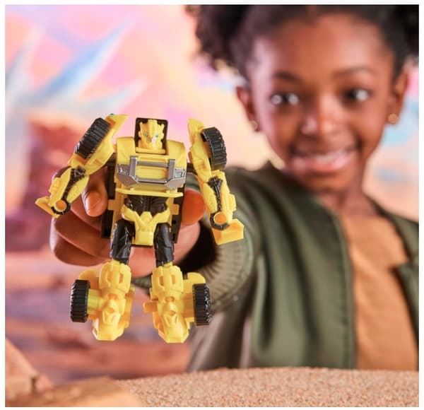 BUMBLEBEE FIGURINE FROM THE TRANSFORMERS COLLECTION – CHILDREN’S TOY, GIFT
