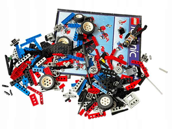 8244 LEGO Modular Construction