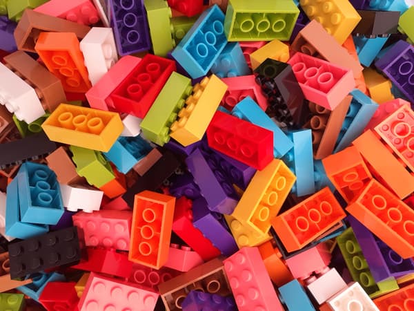 Lego 2x4 Brick Mix – Classic Colours – 50 pieces