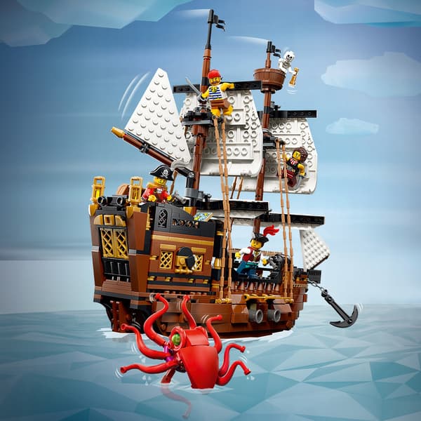 LEGO Creator 3-in-1 31387 Legendary Pirate Ship