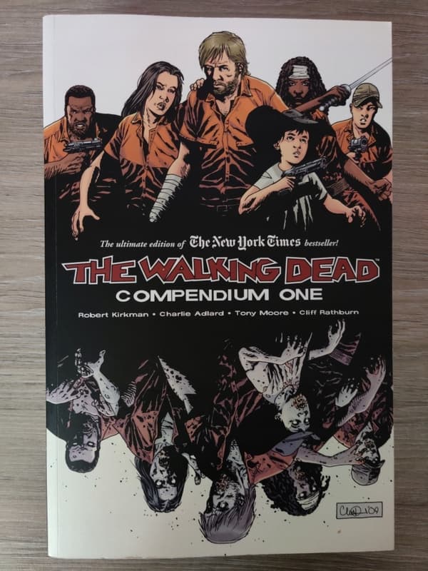 THE WALKING DEAD COMPENDIUM VOLUME 1 by Robert Kirkman