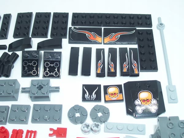 Second-hand LEGO Racers 8164 Extreme Wheelie, pull-back car