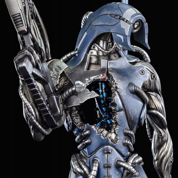 Mass Effect PVC Statue: Legion, 25 cm