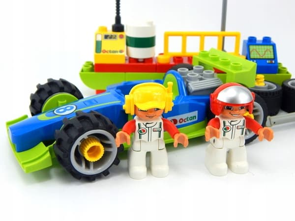 LEGO Duplo 6143 Racing Team