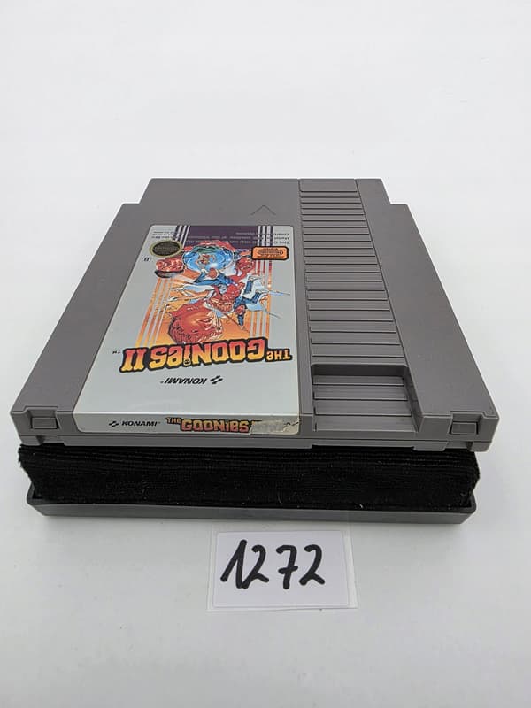 NINTENDO NES THE GOONIES 2 ORIGINAL