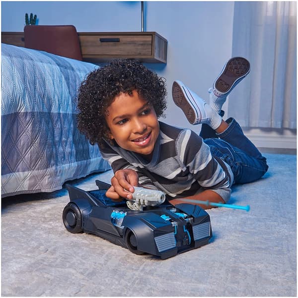 DC BATMAN 2-in-1 TRANSFORMING BATMOBILE