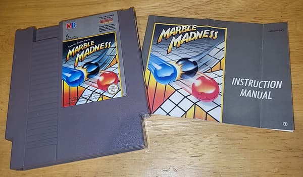 MARBLE MADNESS – NINTENDO NES PAL COMPLETE SET + PROTECTOR