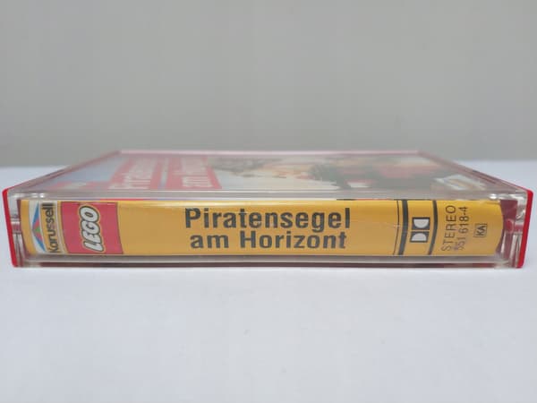 UNIQUE Lego Pirates cassette tape, 1995