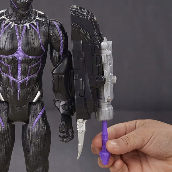 AVENGERS FX 2 Interactive Black Panther Figurine 2
