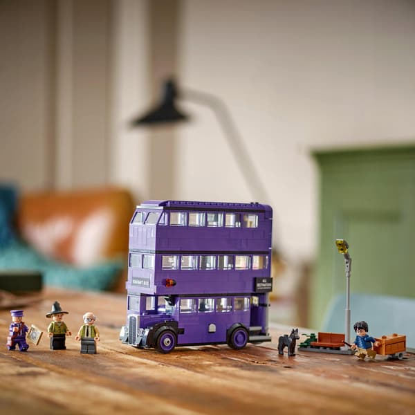LEGO Harry Potter: Adventure Aboard the Errant Knight 76446