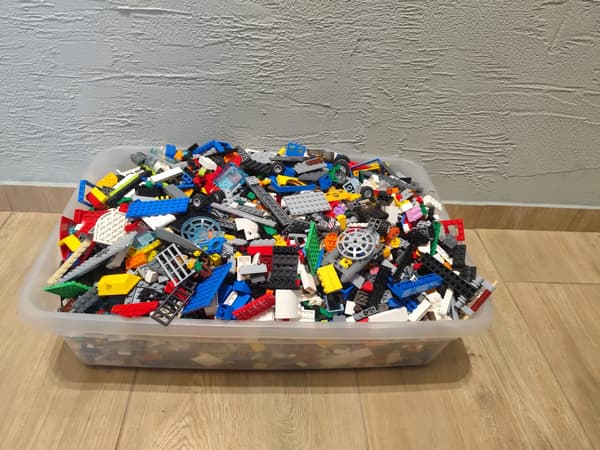 Lego Mix bricks, 8.8 kg, V14