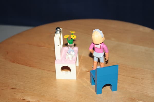 Lego Belville 5810 Dressing Table