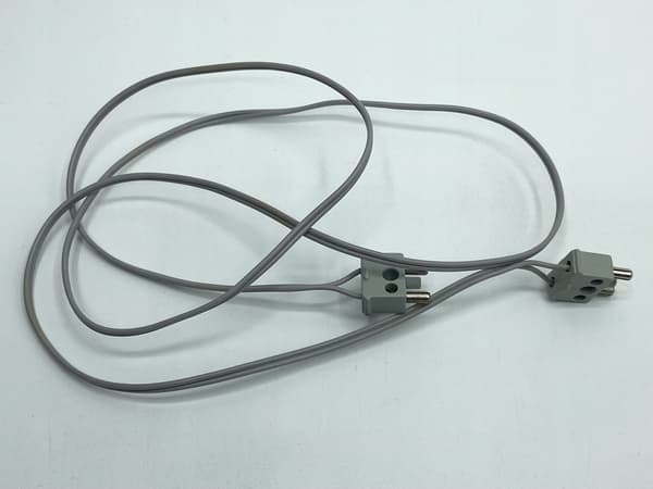 LEGO 766c96 12V / 4.5V B9 electrical cable