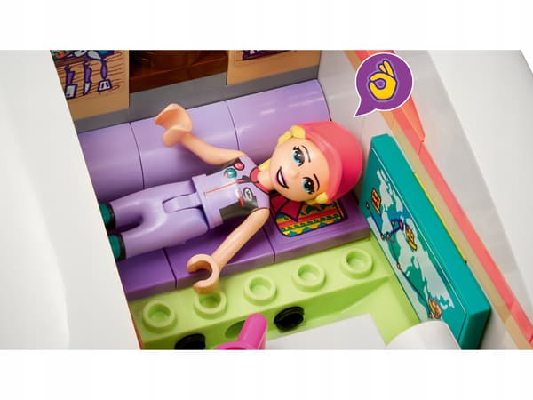 LEGO Friends: Stephanie’s Sailing Adventure 41716