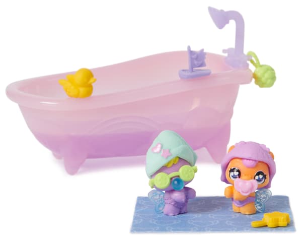 Hatchimals: animals in the bath that change colour