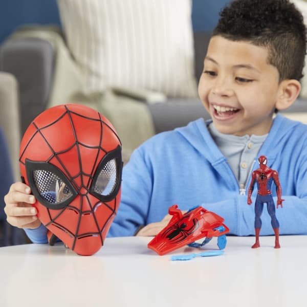 Marvel Spider-Man Web Action Set 3-in-1 Set: Mask, Launcher, Figure – Hasbro